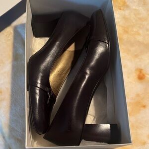 PRICE DROP!!! Ann Taylor Espresso Leather Heels